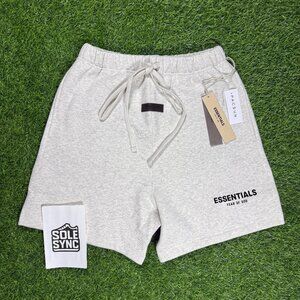 Fear Of God Essentials Shorts SS22 Light Oatmeal Size Extra Large